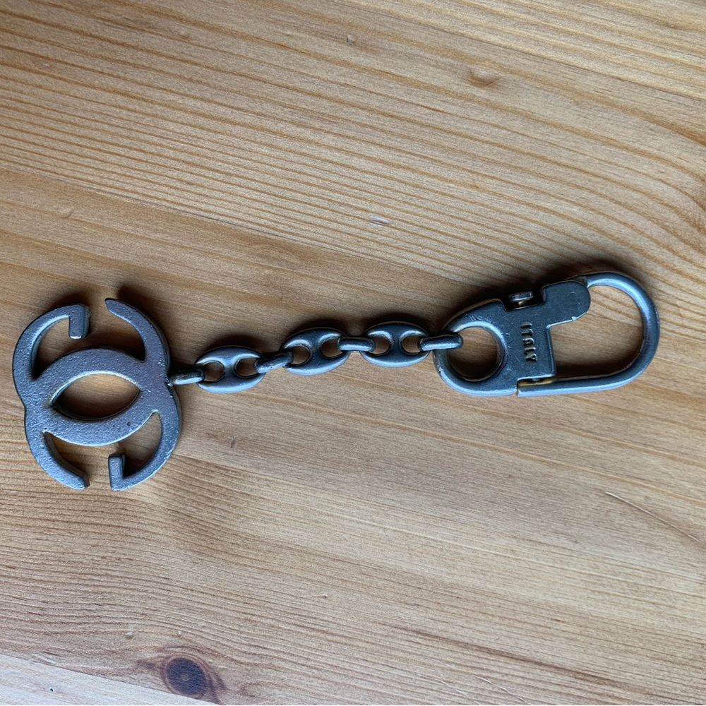 Gucci Authentic Silver Interlocking G Vintage Key… - image 4